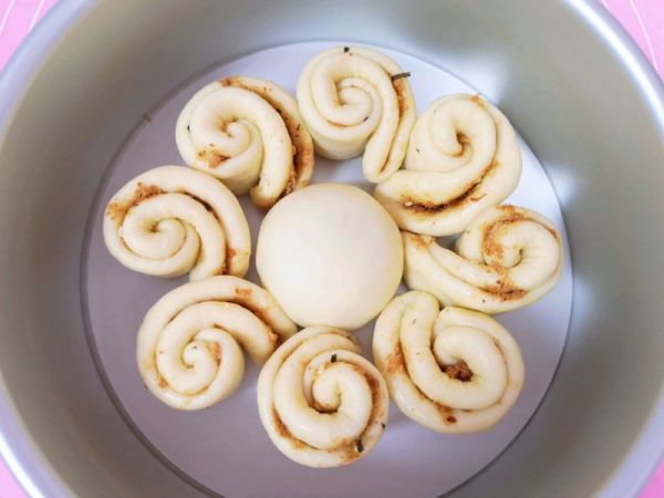 花好月圆夹馅面包