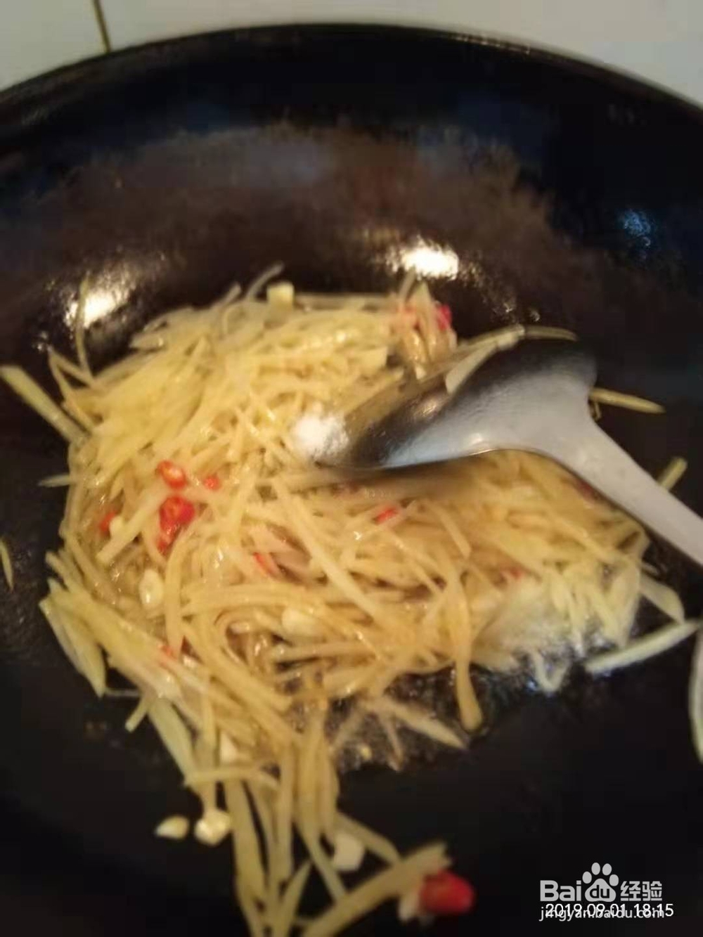 怎样炒的土豆丝又脆又好吃