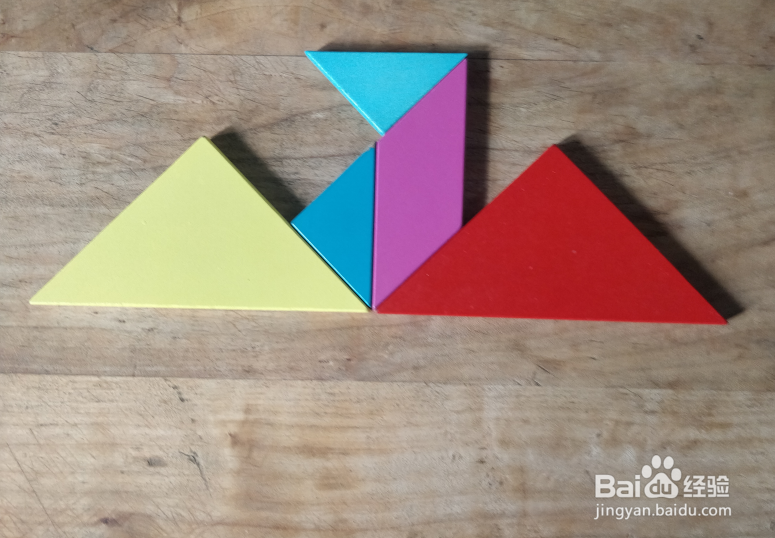 如何用七巧板拼一只老鹰图案的风筝？