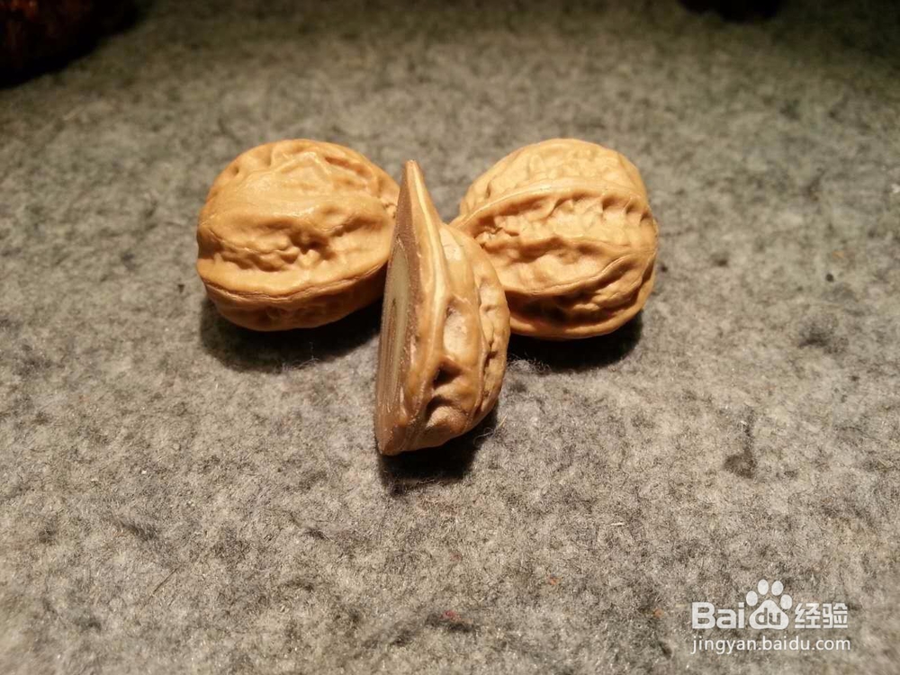 如何挑选好的小核桃小楸子手串