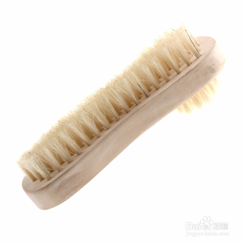 如何打理绒面皮革的鞋子？