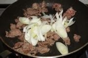 不老的葱爆牛肉