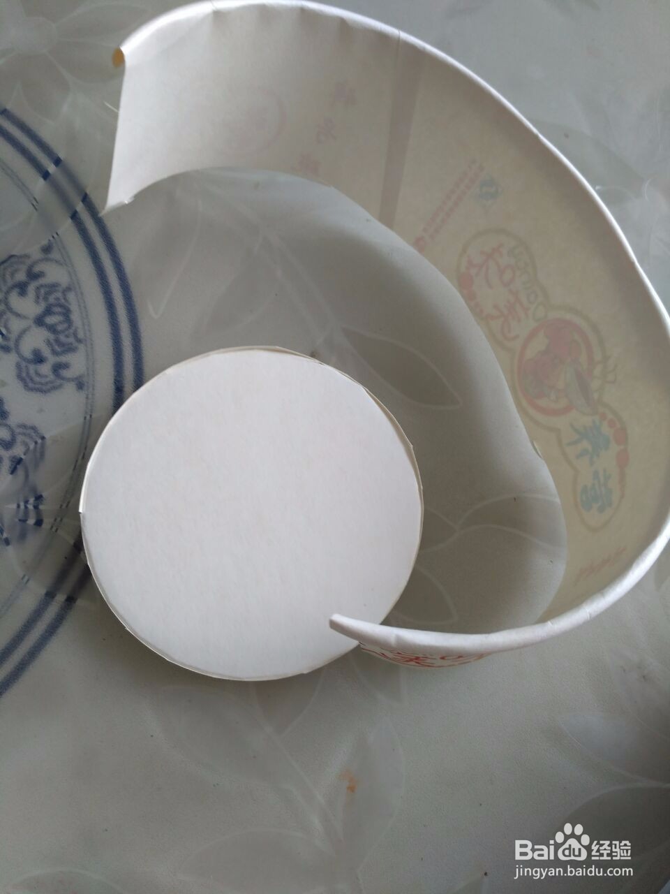 一次性纸碗还可做什么装饰