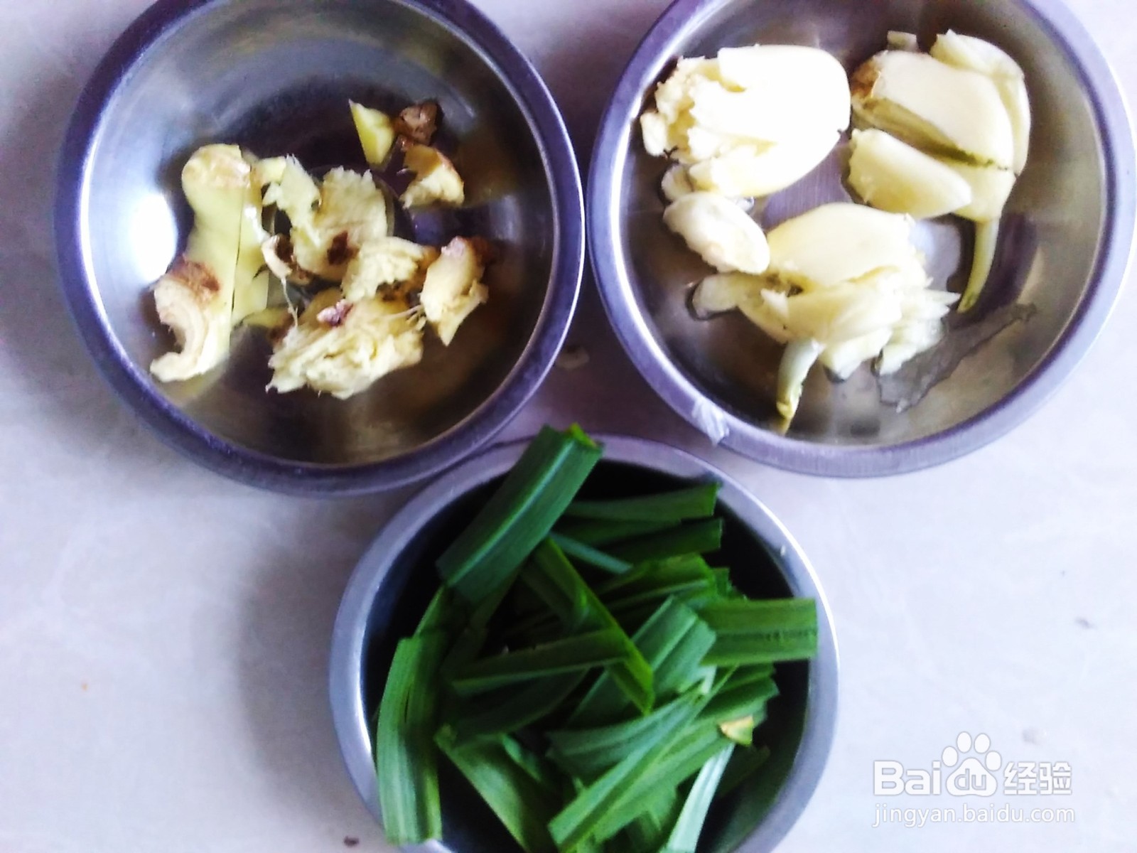 香肠扒杏鲍菇的家常做法