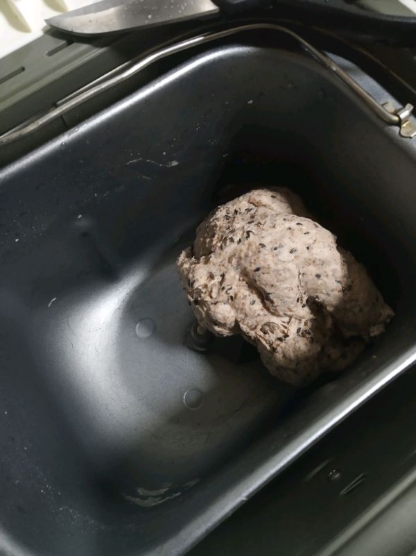 黑芝麻全麦吐司