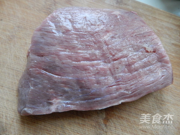 砂锅土豆胡萝卜炖牛腩