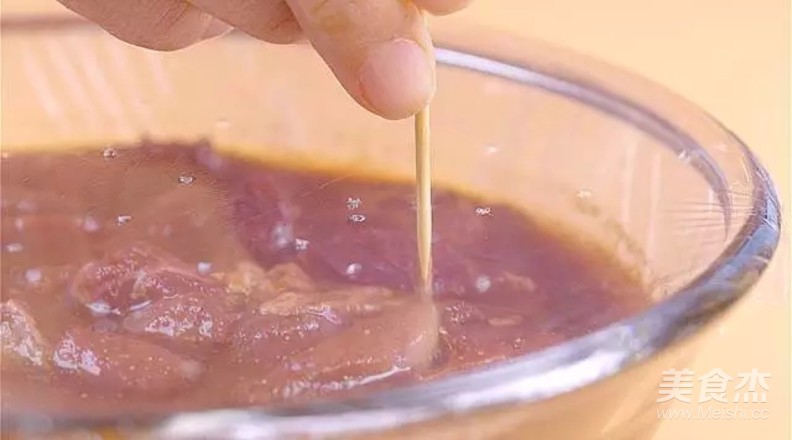 微波炉酒香牛肉干