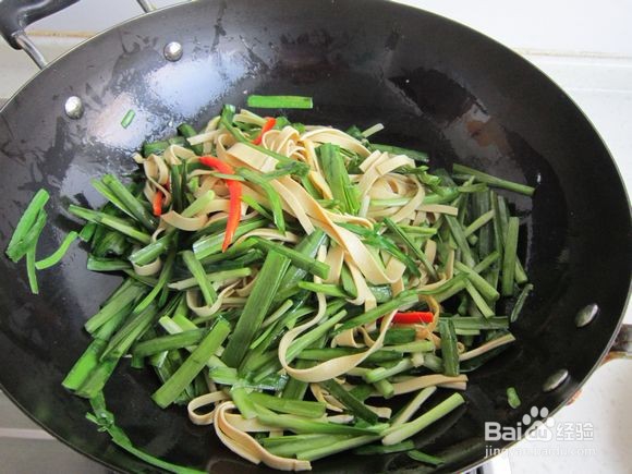 耗油韭菜炒豆皮