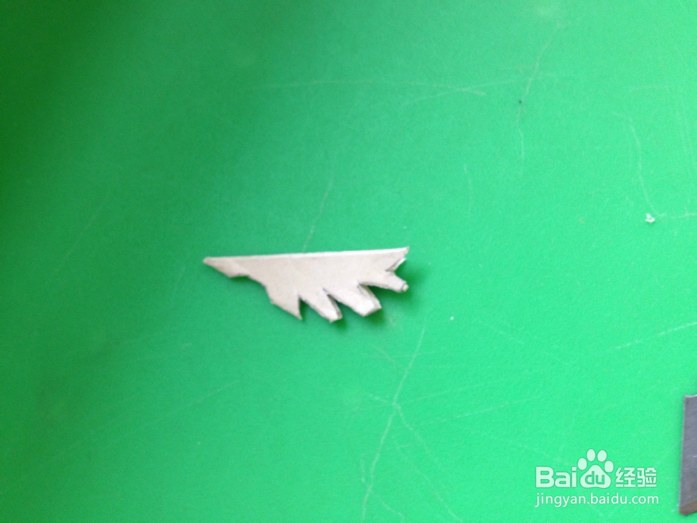 简单剪纸—圣诞雪花的剪法（2）