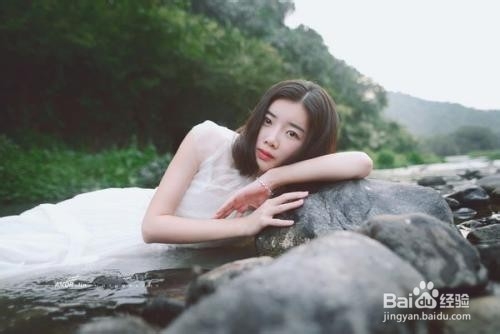 如何哄自己女朋友开心?