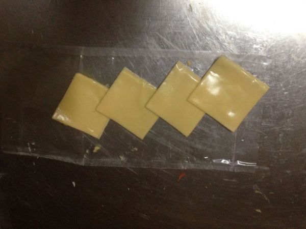 芝士肉馅花环包