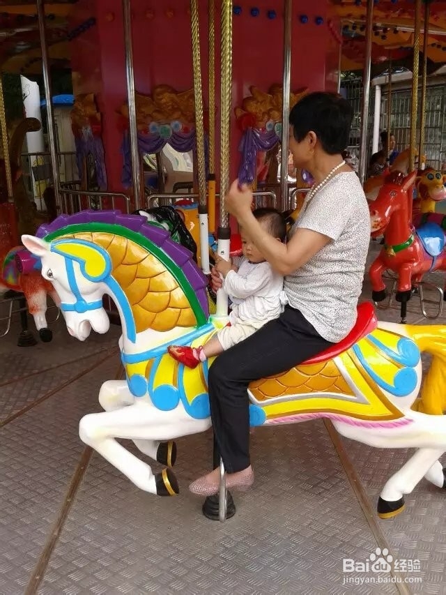 孩子胆子小，内向不擅长交流怎么办？