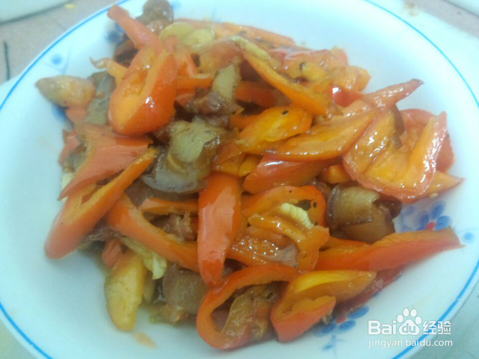 家常小菜一碟：[31]红辣椒炒腊肉的做法