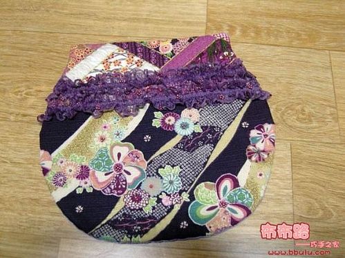 夏季里清凉的精致小手挽