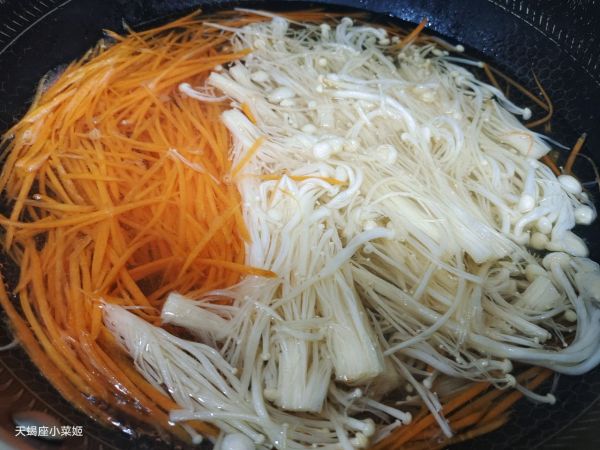 凉拌菠菜金针菇