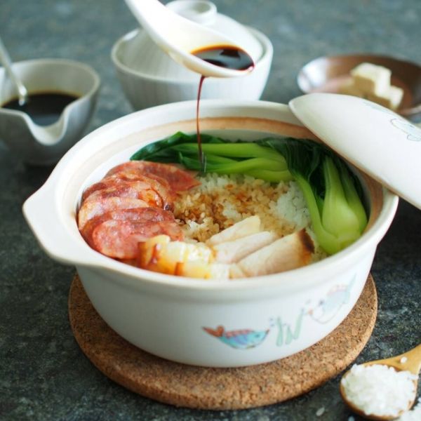 腊味双拼煲仔饭