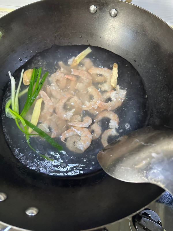 水煮鲜虾超级碗