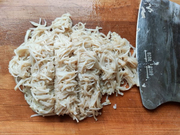 凉拌香菜金针菇