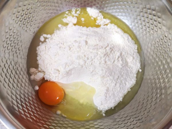 牛排培根肉双拼披萨