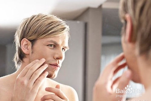 男士脸上各部位长痘痘的原因