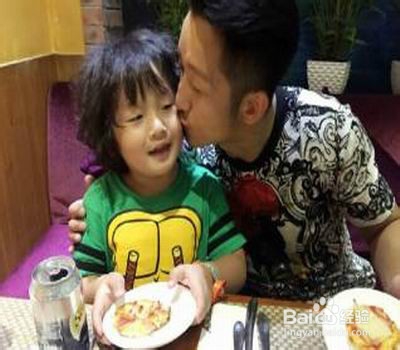 从邹市明那里我们能学到这些。