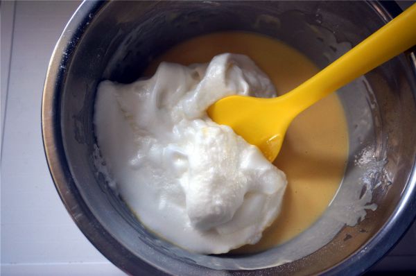 果酱黑巧半糖酸奶蛋糕