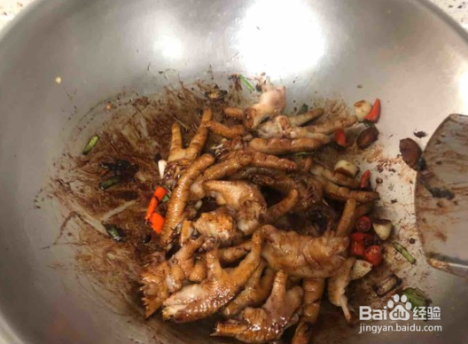 红烧鸡爪的做法