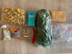 鲜虾菠菜贝壳意面的做法