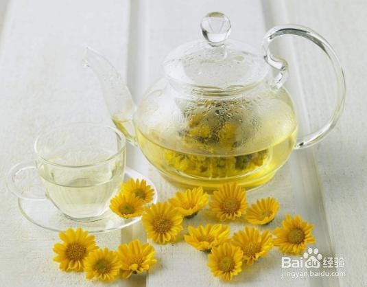 菊花茶怎么变绿了，菊花变绿正常吗？该怎么办