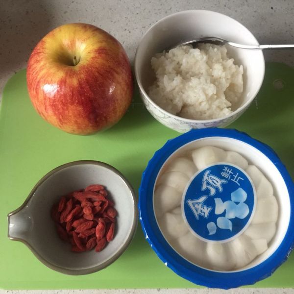 百合酒酿水果羹