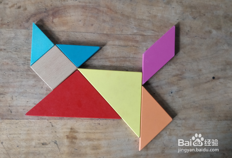 用七巧板怎样拼一只奔跑的小猫?