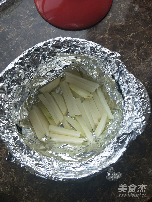 砂锅烤羊排的做法