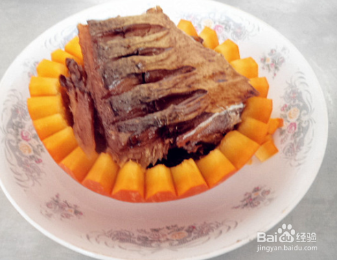 洞庭鱼蒸南瓜的做法