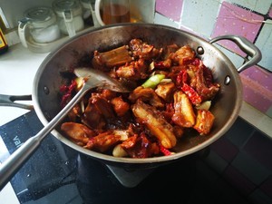 红烧羊排的做法