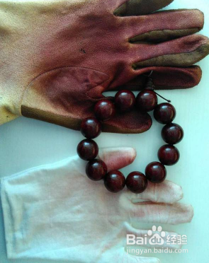 小叶紫檀盘玩后什么颜色最好