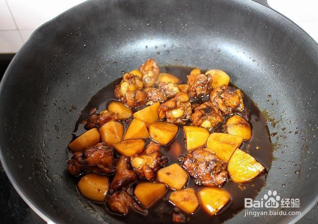 家庭自制红烧鸡翅根