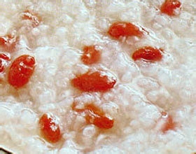 怎样饮食减轻预防高血压肾病：[4]淮麦粳米粥