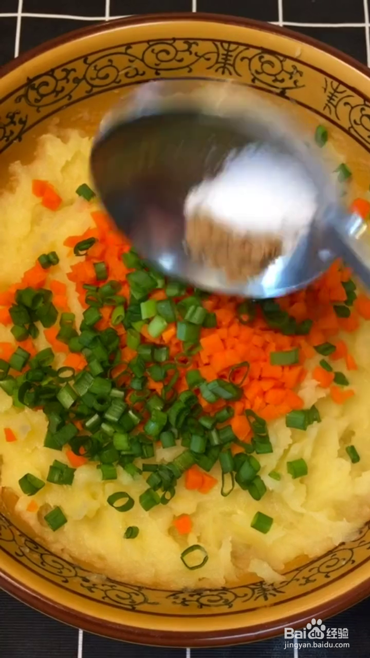 如何制作好吃香脆的土豆小零食？