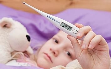 如何应对婴儿发烧