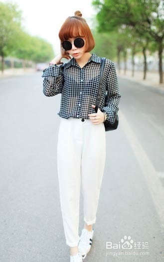 衬衫跟九分小脚裤搭配 五一出街非常舒服