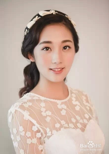 2015年新娘时尚9款发型推荐