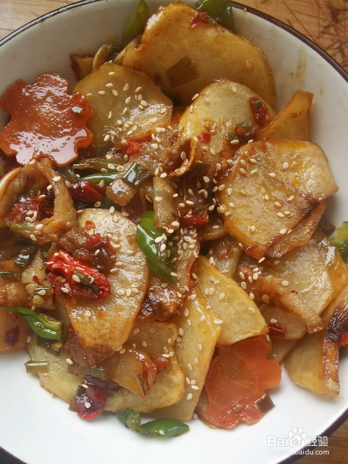 干锅五花肉土豆片的做法