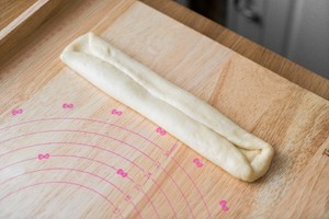 布里欧修皇冠吐司的做法