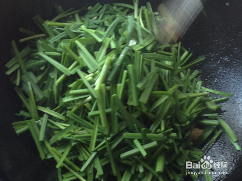 虾仁鸡蛋炒韭菜的做法