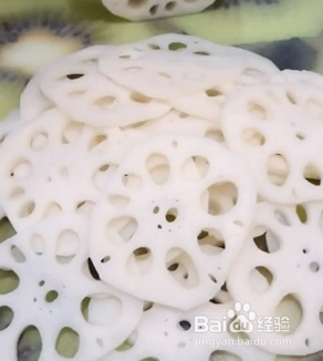 如何自制超爽麻辣藕片