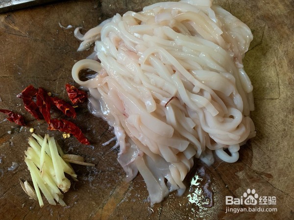 自制韭菜炒鱿鱼