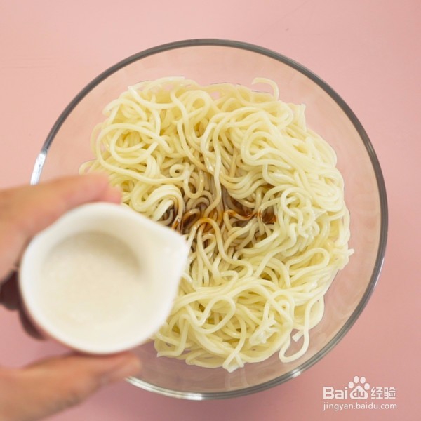 美味又消暑的葱油拌面怎么做到好吃