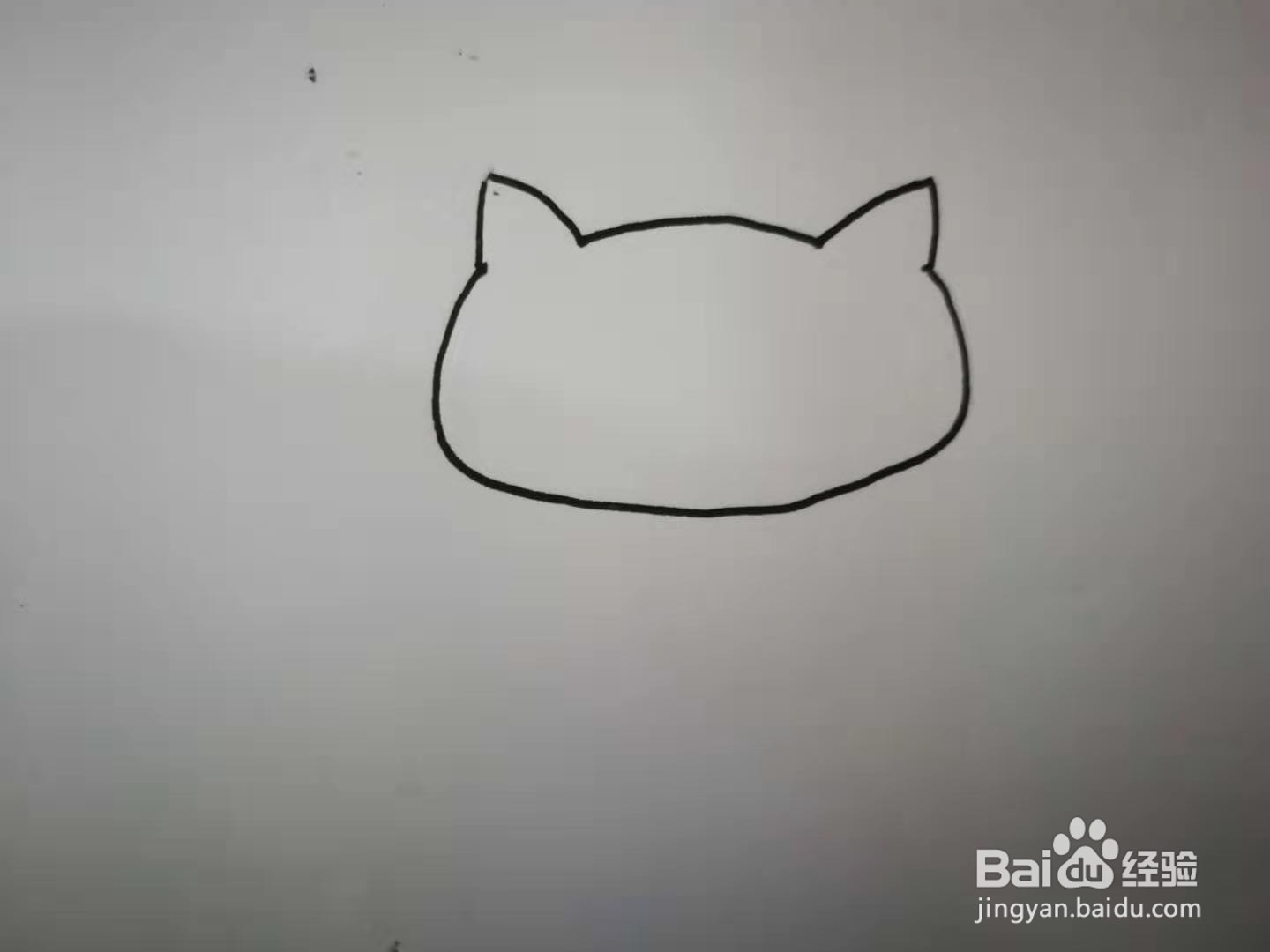 如何画出黑白简笔画小猫头