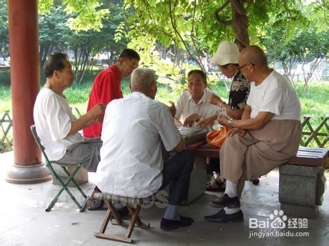 什么运动适合中老年人