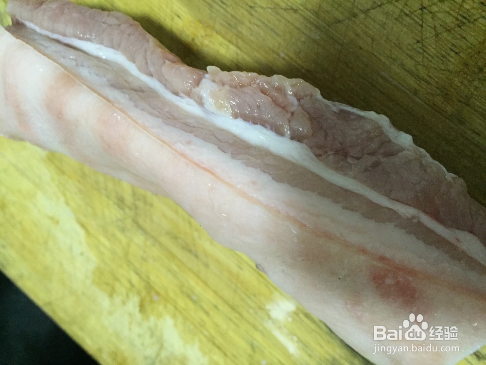 手撕包心菜炒五花肉的简单之法